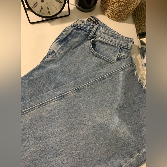 Missguided Barrel Wide-Leg High-Rise Jeans Raw Hem Grunge🎉Host Pick🎉 - Picture 8 of 13